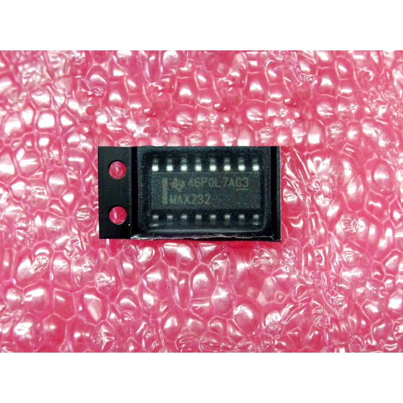 Double Driver/Récepteur RS-232 MAX232 (Boîtier CMS SOIC-16)