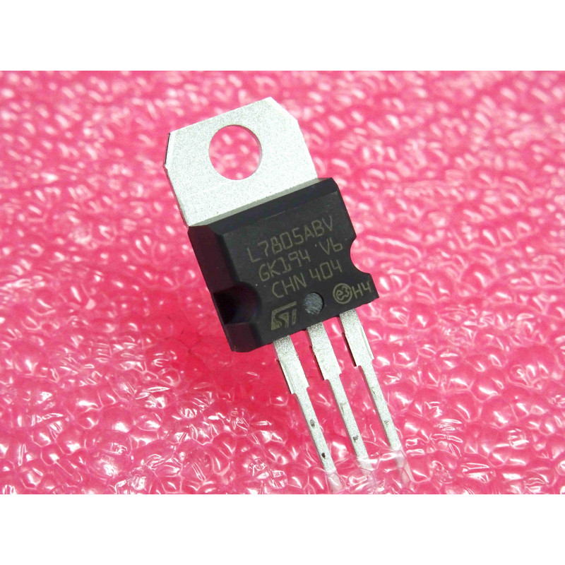 [L7805ABV] Lot de 2 Régulateurs de Tension Positive 5V / 1.5A L7805ABV