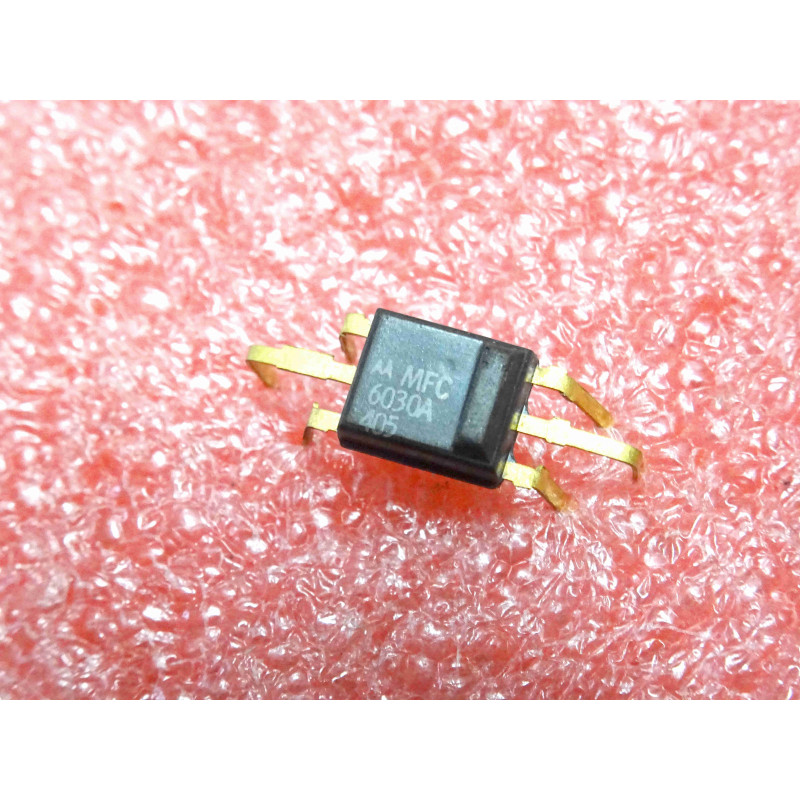 Régulateur de Tension Fixe Monolithique Motorola MFC6030A