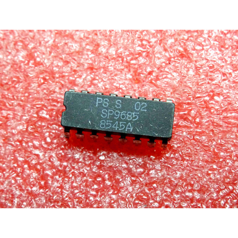 Comparateur de Tension Ultra-Rapide Plessey Semiconductors SP9685