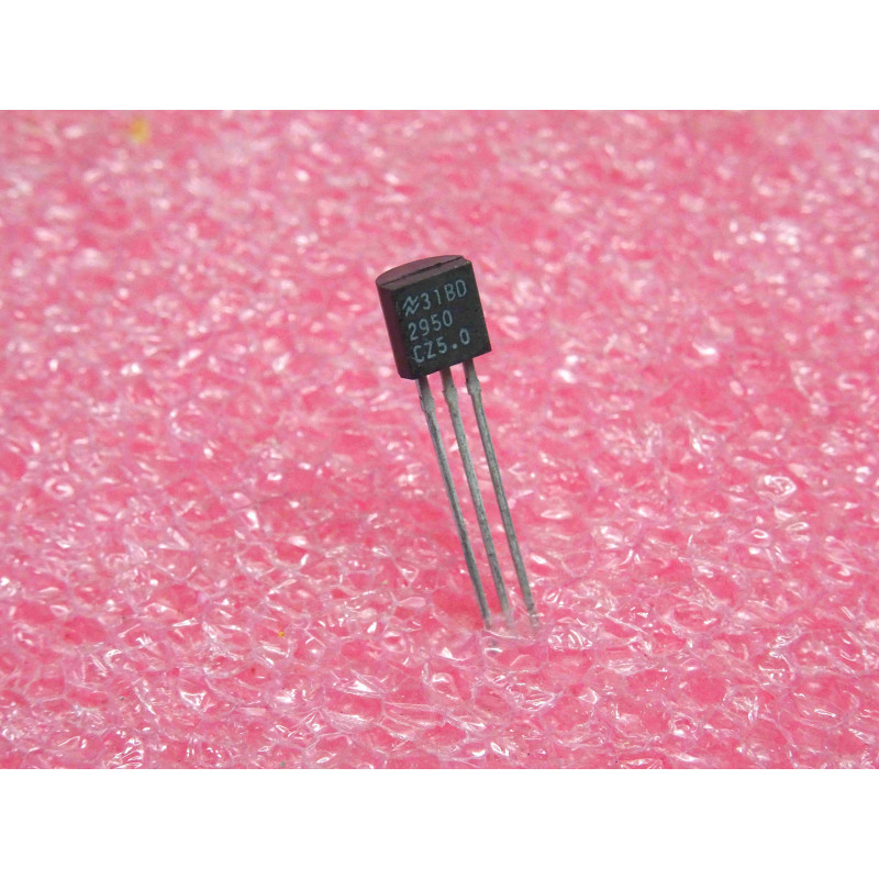 [LP2950CZ-5.0] Lot de 2 Régulateurs de Tension 5V Micropuissance à Faible Chute de Tension LP2950CZ-5.0 (TO-92)