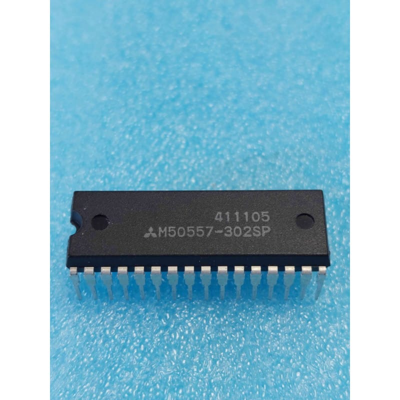 Microcontrôleur 8 Bits à Masque ROM d'Origine Mitsubishi M50557-302SP