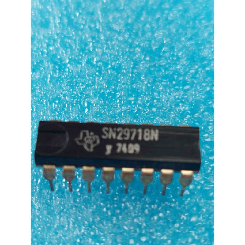 Circuit Spécifique / Interface d'Écran Texas Instruments SN29718N