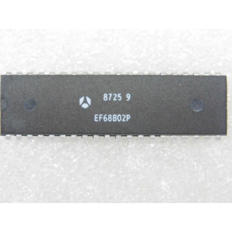 Microprocesseur 8 Bits Thomson EF68B02P / MC68B02P