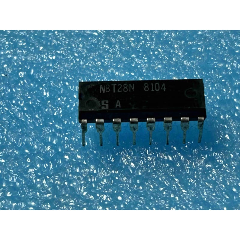 Émetteur/Récepteur de Bus Quadruple Bidirectionnel Signetics N8T28N