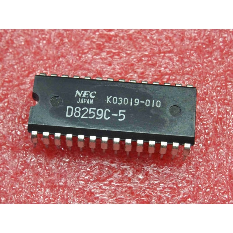 Contrôleur d'Interruption Programmable NEC µPD8259C-5 / D8259C-5