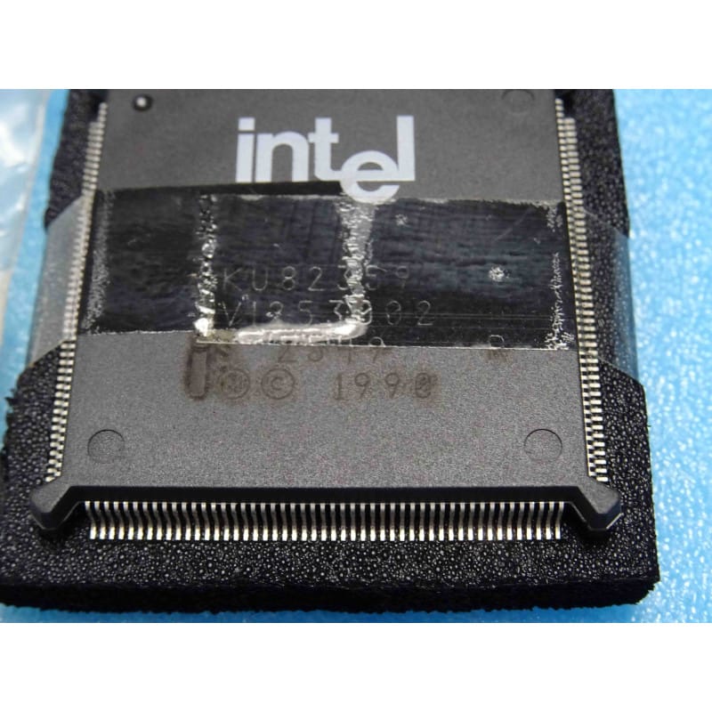 Contrôleur DRAM EISA d'Époque Intel KU82359