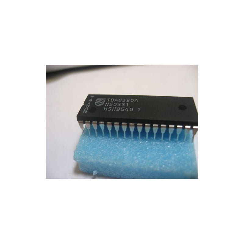 Processeur de Décodage SECAM Philips TDA8390 / TDA8390A