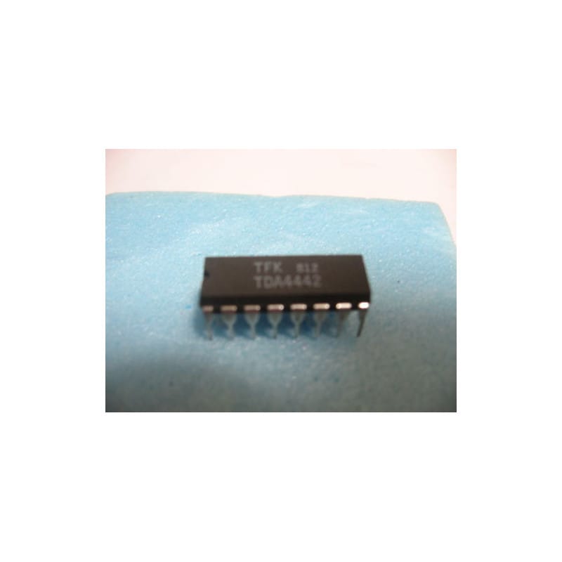 Processeur de Signal FI Vidéo Telefunken TDA4442