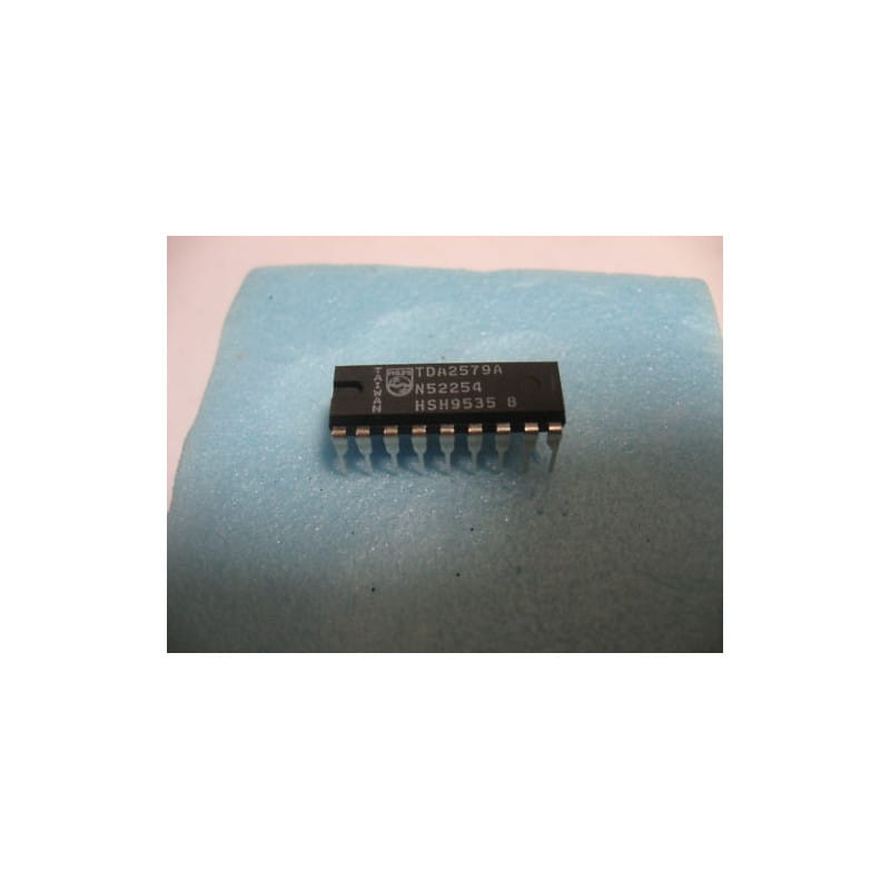 Processeur de Synchronisation Ligne et Trame Philips TDA2579A