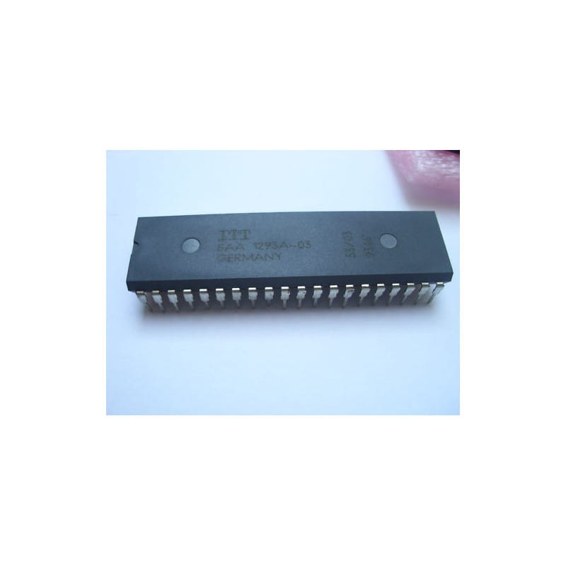 Contrôleur de Télécommande à Infrarouge ITT SAA1293A-03