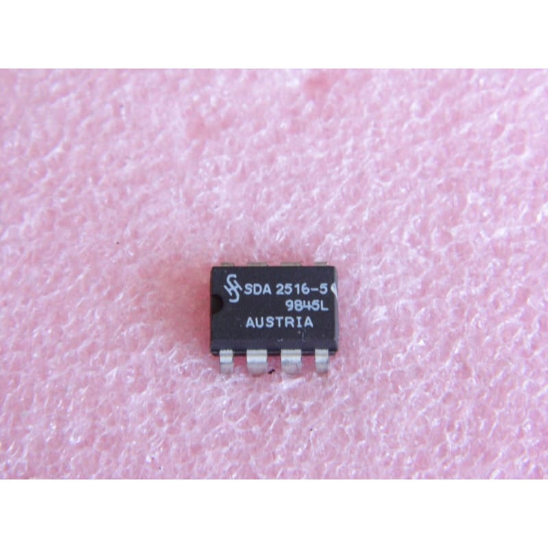 Mémoire EEPROM I2C Siemens SDA2516-5