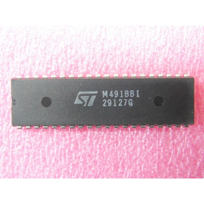 Circuit de Synthèse de Tension et Mémorisation TV SGS-Thomson / STMicroelectronics M491BB1