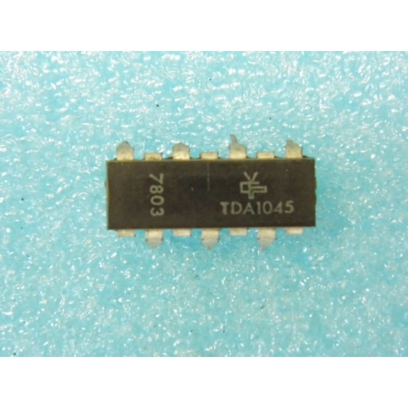 Sélecteur / Commutateur Audio / Vidéo A/V TDA1045 / TDA 1045