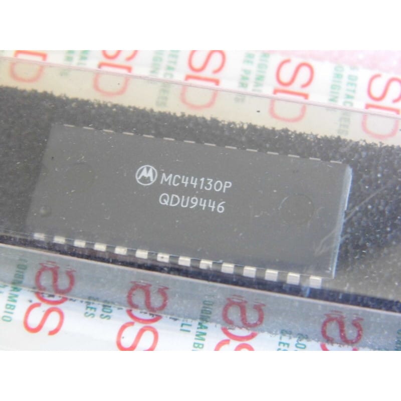 Modulateur TV Multistandard / Encodeur Vidéo MC44130P / MC 44130 P