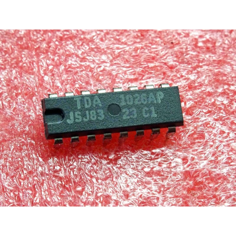 TDA1026AP / TDA 1026 AP - Quadruple Amplificateur Opérationnel / Interrupteur Audio DIP-16
