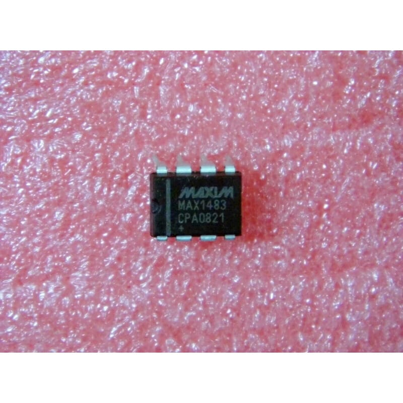 MAX1483CPA (Maxim Integrated) - Émetteur-Récepteur RS-485 Faible Consommation (Boîtier DIP-8)