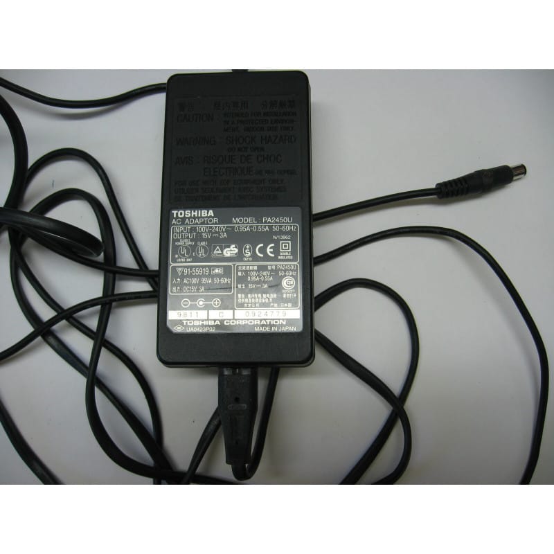 Alimentation Toshiba PA2450U - 15V DC / 3A (45W) - Adaptateur secteur